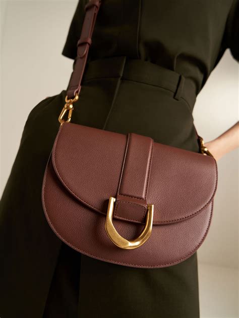 CHARLES & KEITH Philippines .
